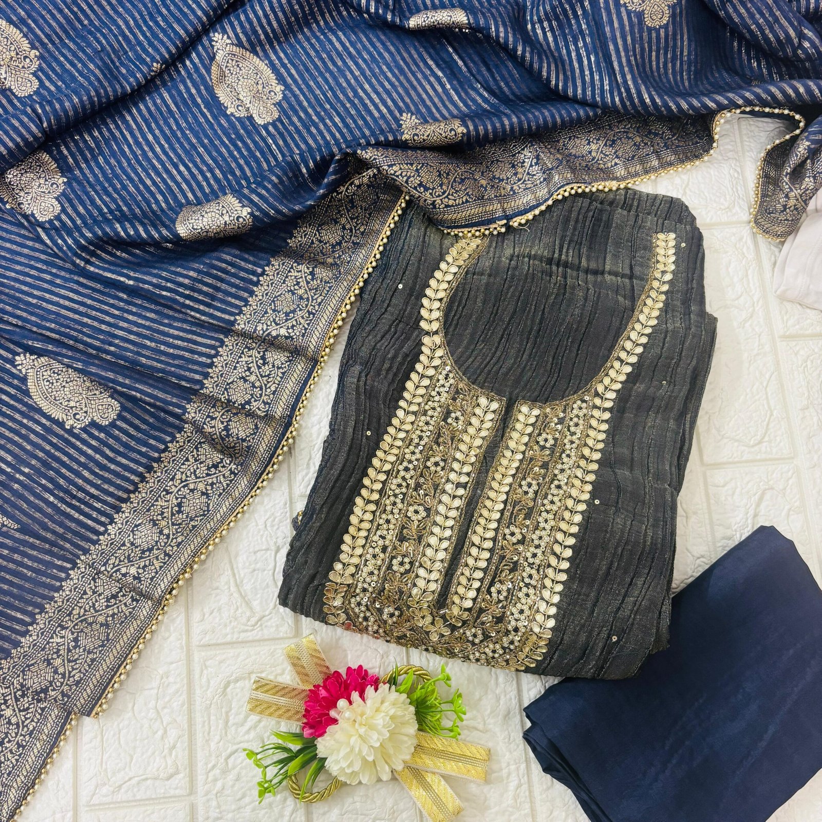 Soft crush silk exclusive suit set