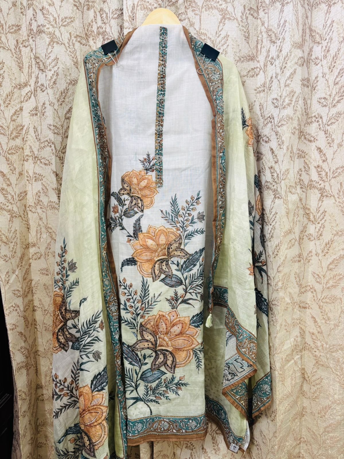 Pure Linen suit with knot work